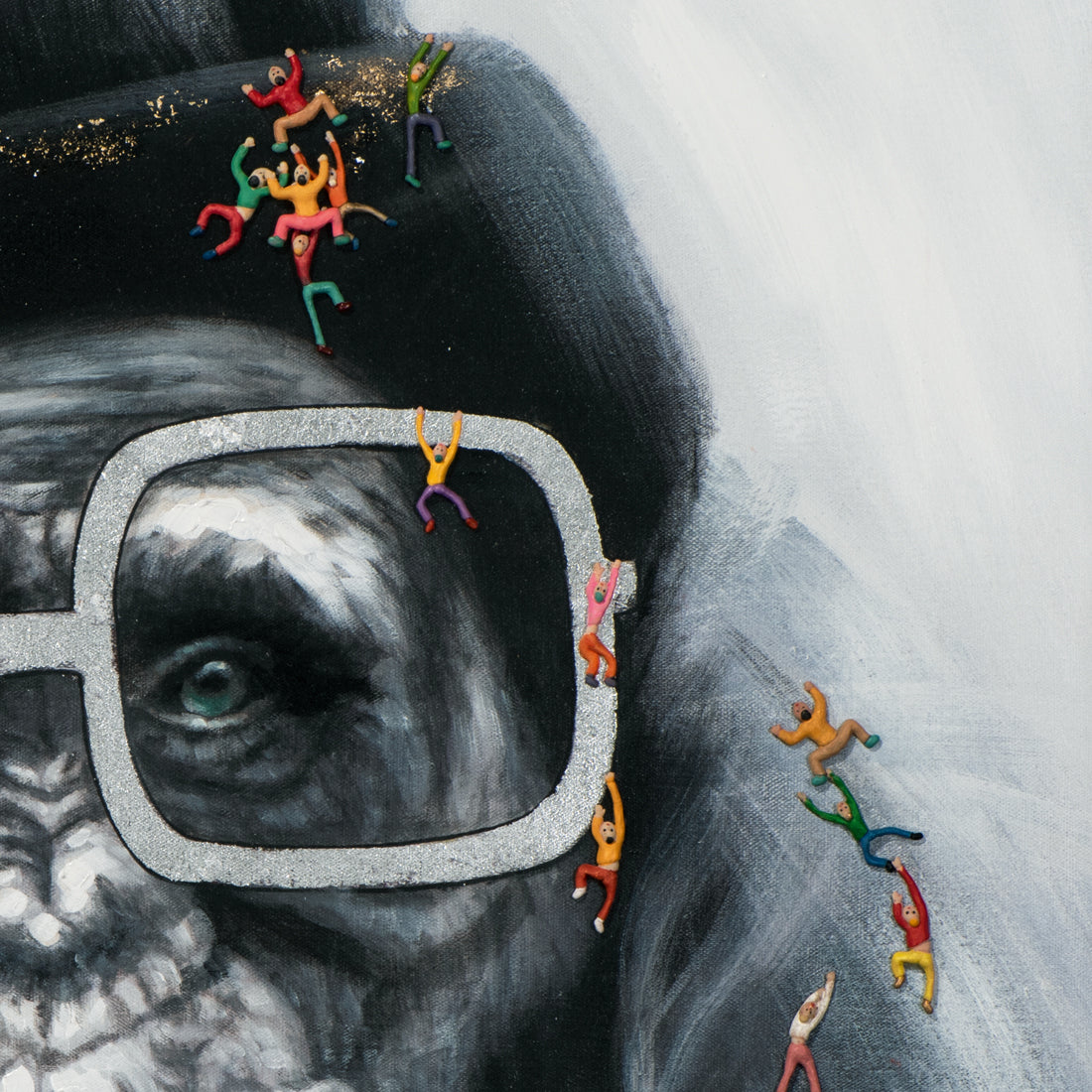 Painting Smoking Monkey with Little People