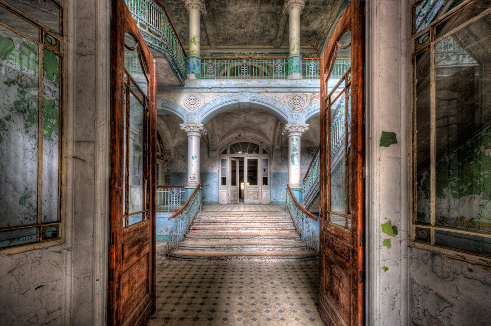 Tableau en aluminium Lost Place Staircase 2