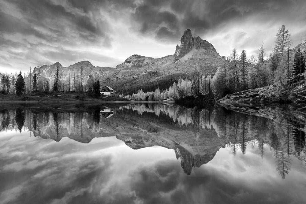 Akustikbild Pro Spiegelnde Berge im Sonnenaufgang