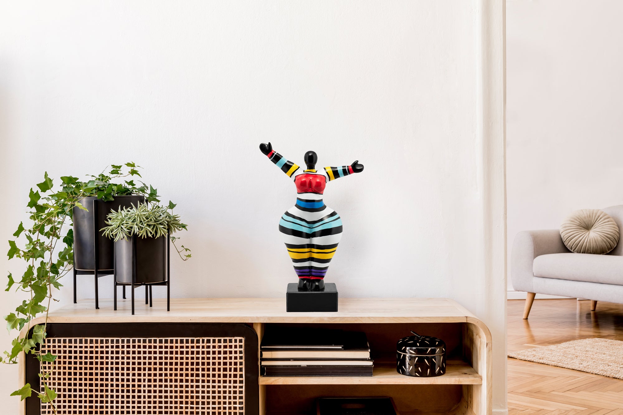 Skulptur Hommage an Niki de Saint Phalle Nana Stil III