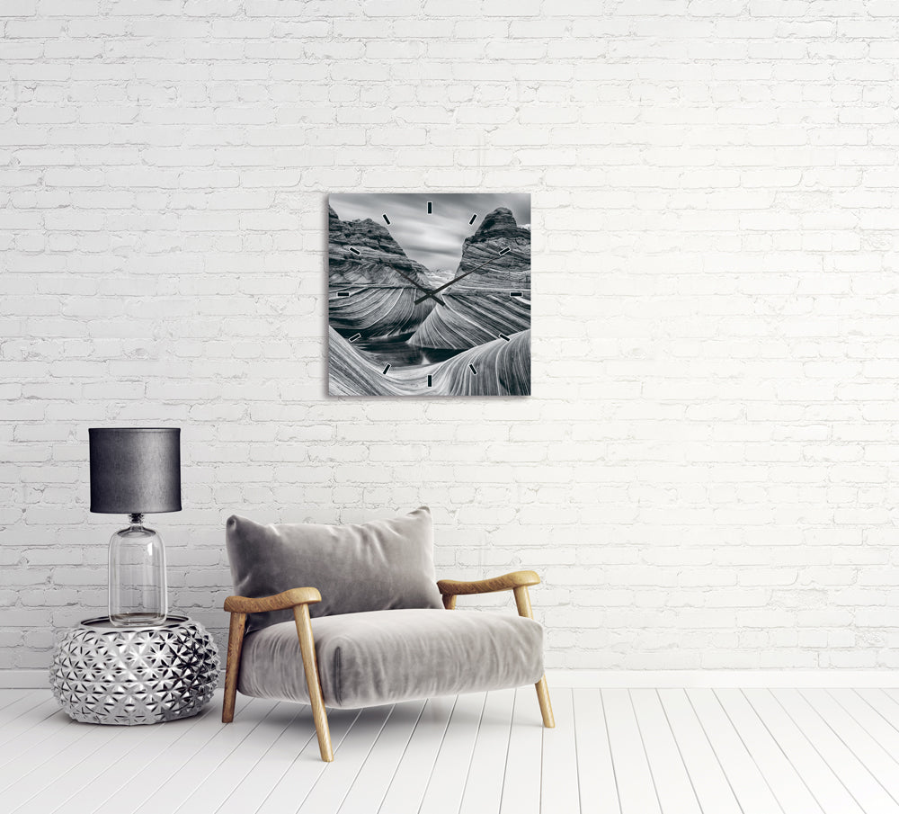 horloge murale formation rocheuse