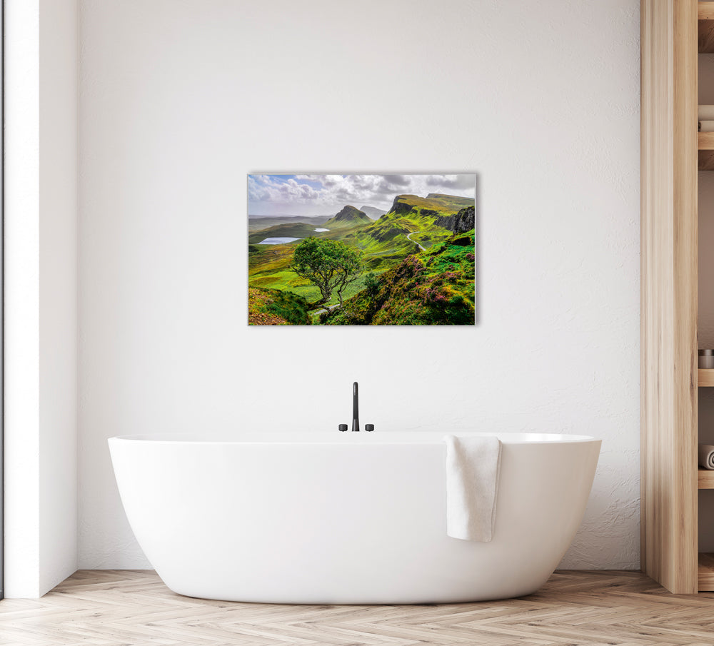 Bild & Rahmen Hügelige Landschaft