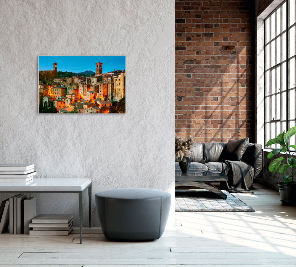 Image et cadre Ville toscane au crépuscule