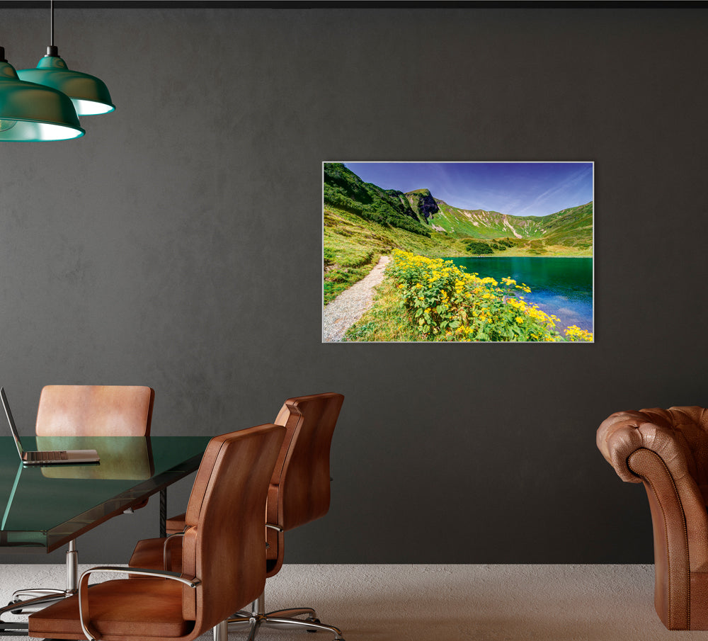 Picture & Frame Mountain Lake