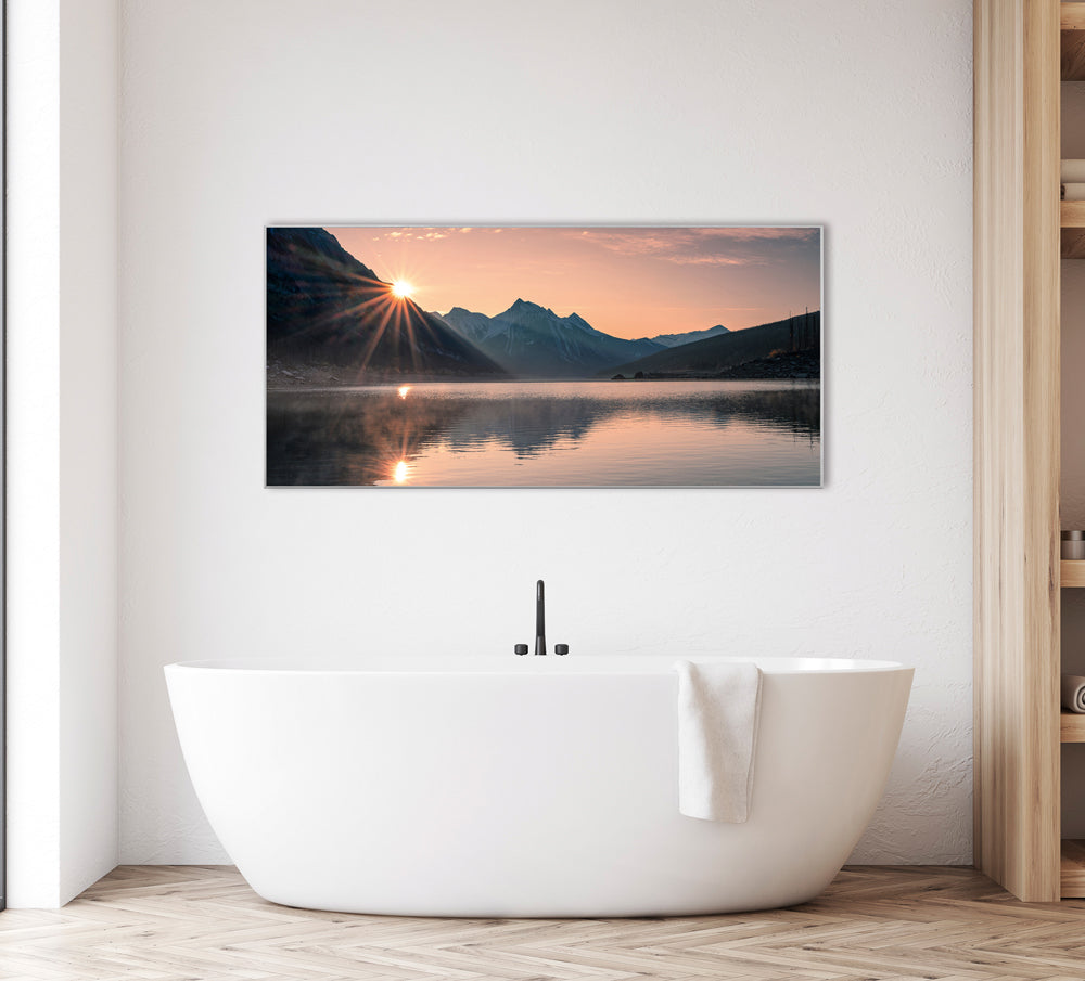 Picture & Frame Dreamy Mountain Panorama