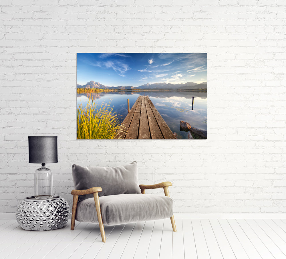 Acrylglasbild Romantischer See mit Bergen