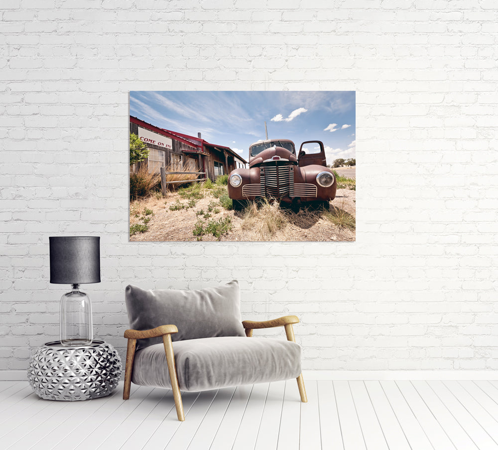 Acrylglasbild Oldtimer in der Wüste
