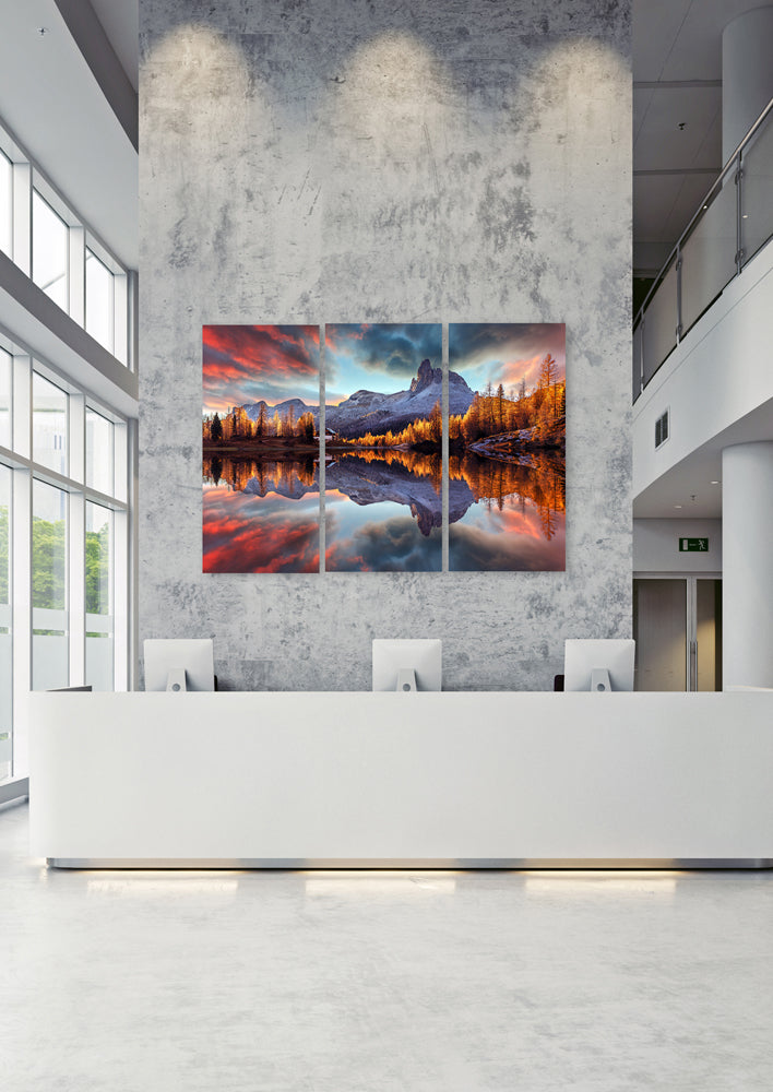 Acrylglasbild Spiegelnde Berge im Sonnenaufgang