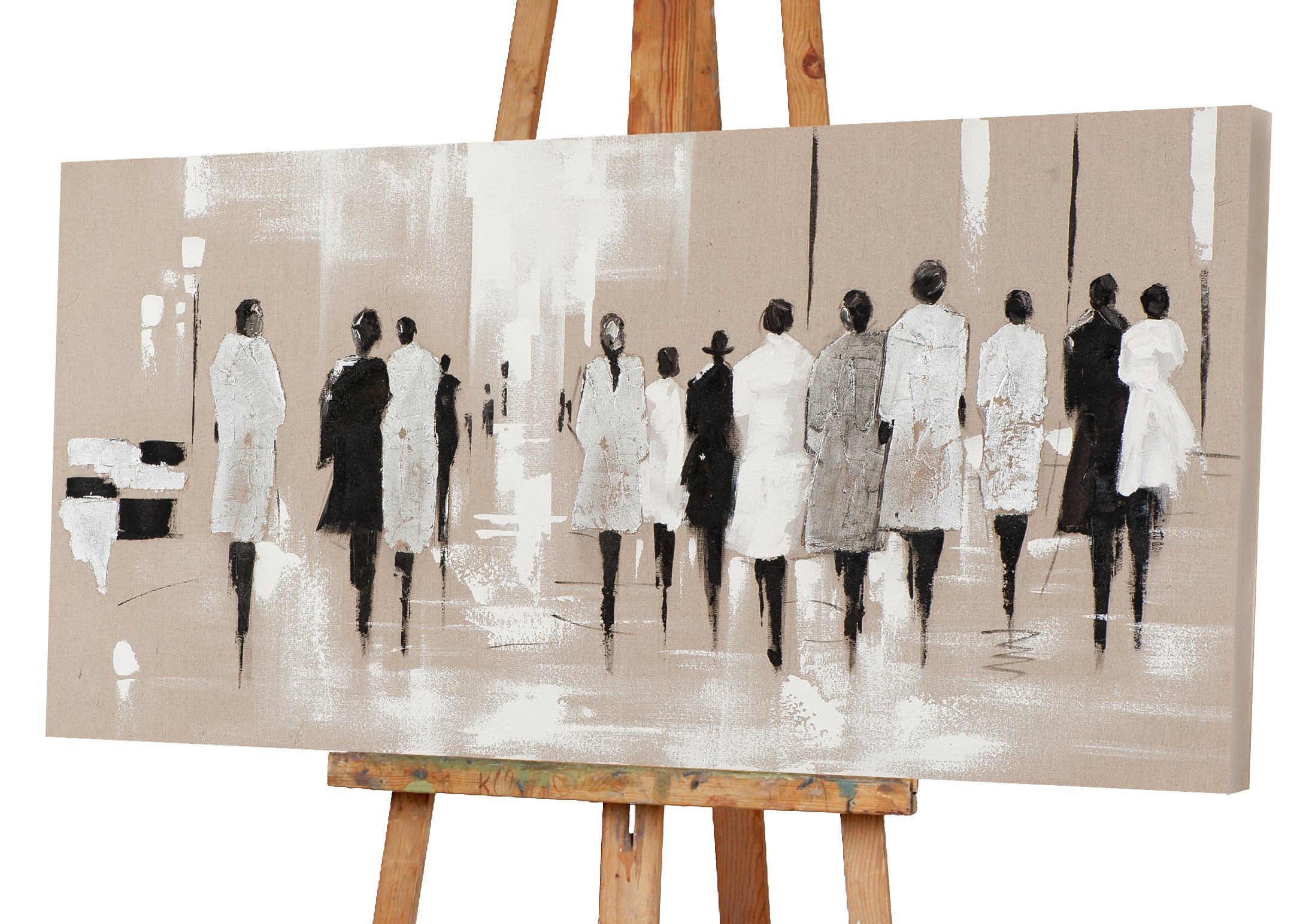 Défilé de mode en peinture avec de l'argent