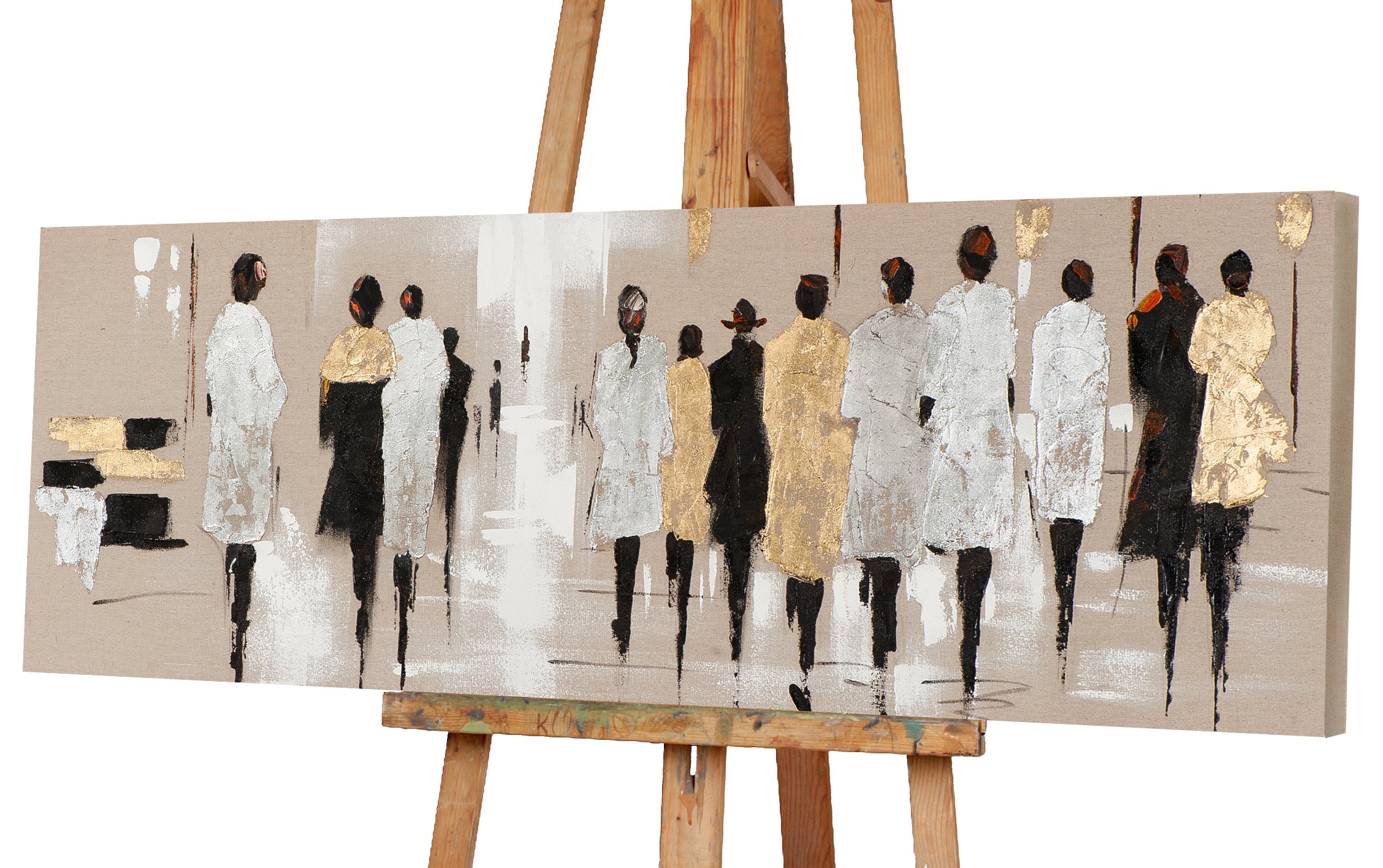 Défilé de mode peint avec de l'or et de l'argent