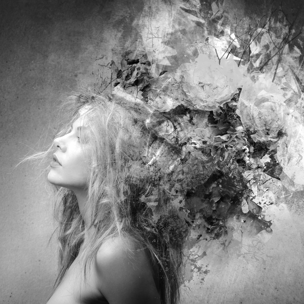 Aluminum picture Woman with floral decoration