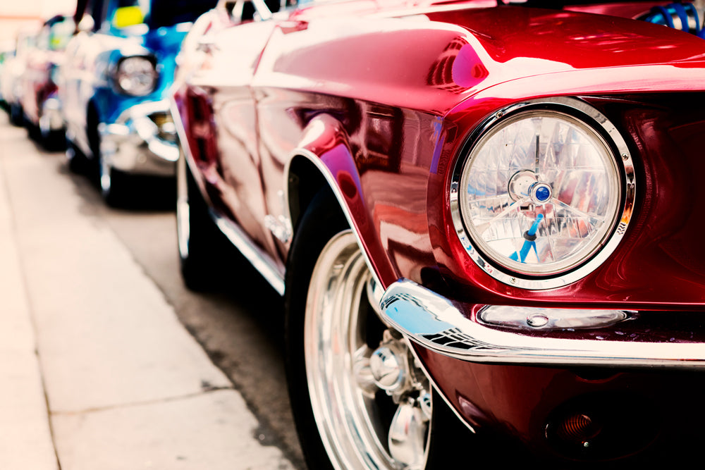 Akustikbild Roter Oldtimer