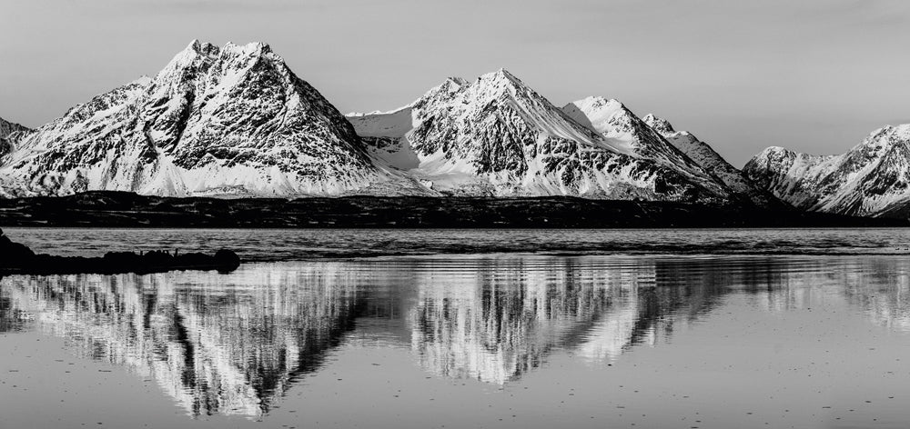 Akustikbild Slim Spiegelnde Winterberge