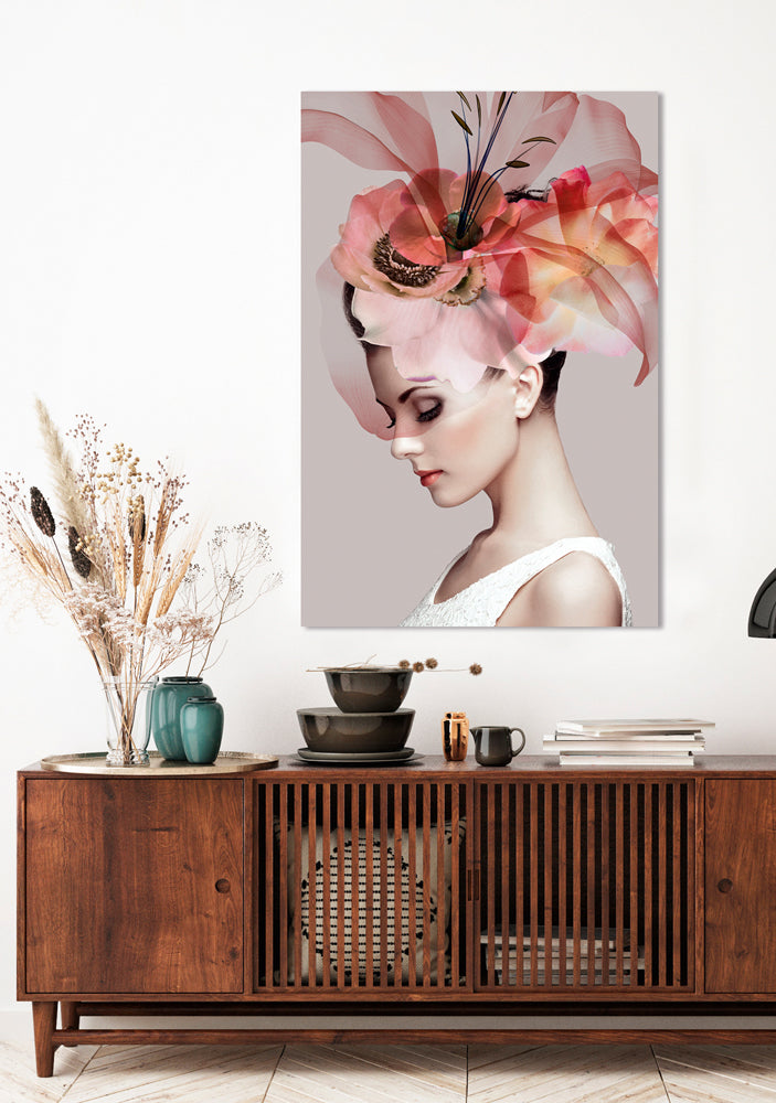 Glass Picture Beauty with Fantasy Hat