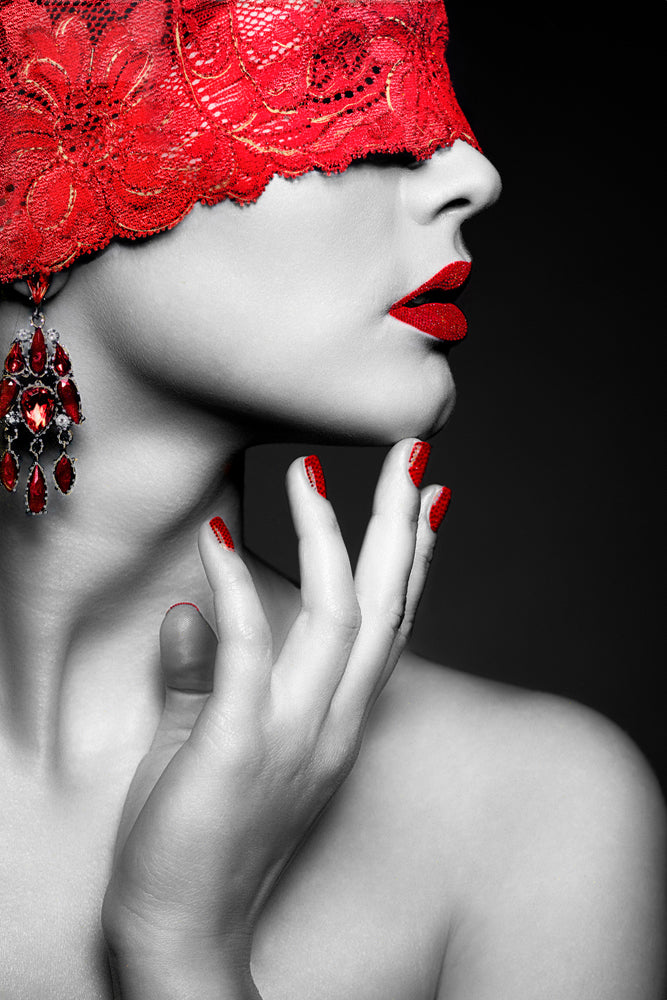 Glass picture Woman with red accents