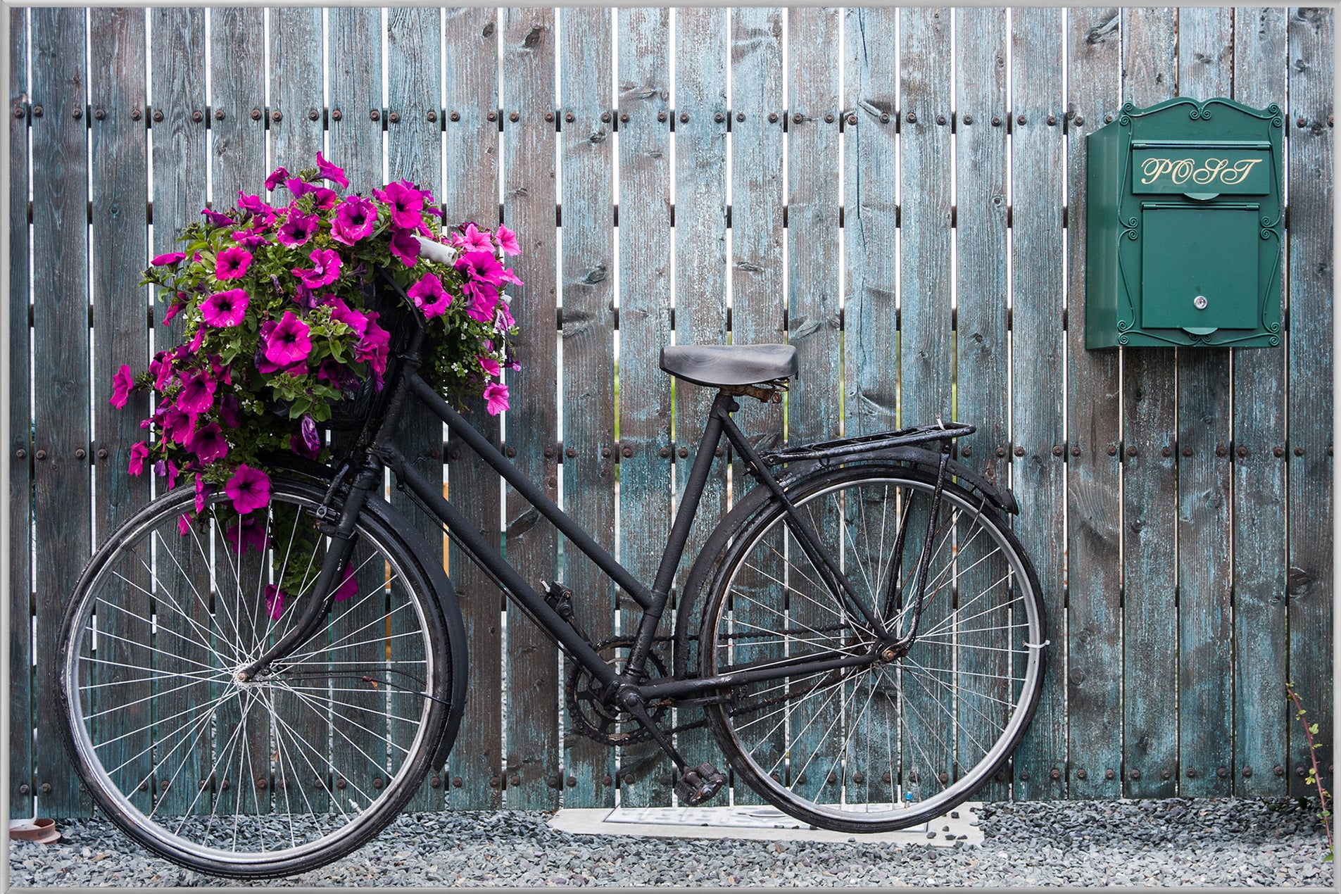Picture &amp; frame bicycle with flower decoration