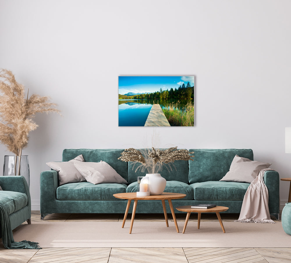 Picture &amp; Frame Pier in Mountain Lake