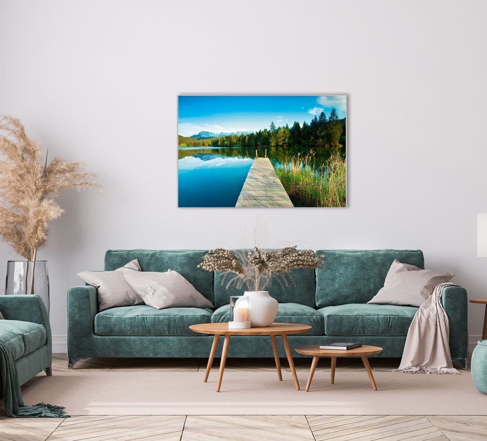 Picture &amp; Frame Pier in Mountain Lake
