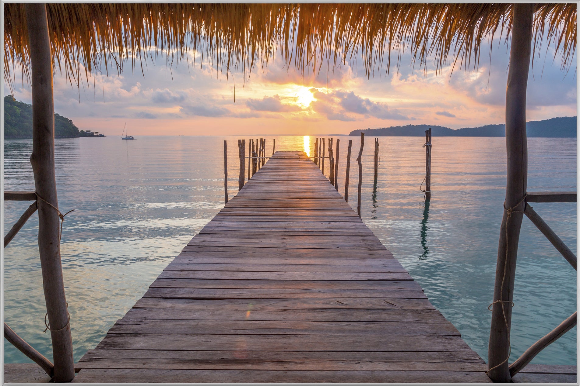 Picture &amp; Frame Pier in the Caribbean