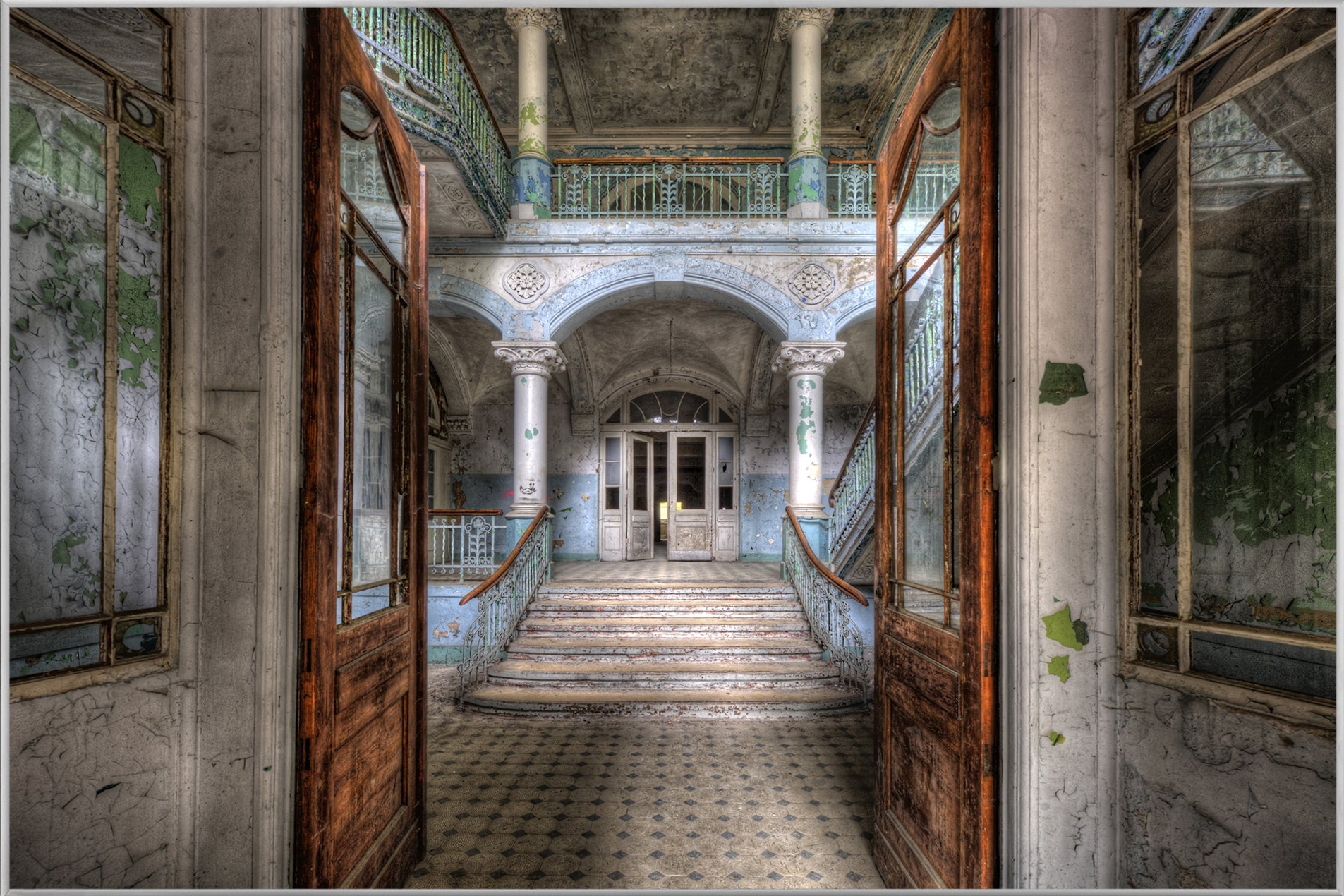 Bild & Rahmen Lost Place Treppe 2