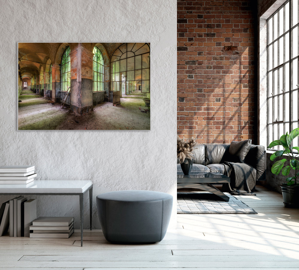 Picture &amp; Frame Abandoned Hallway