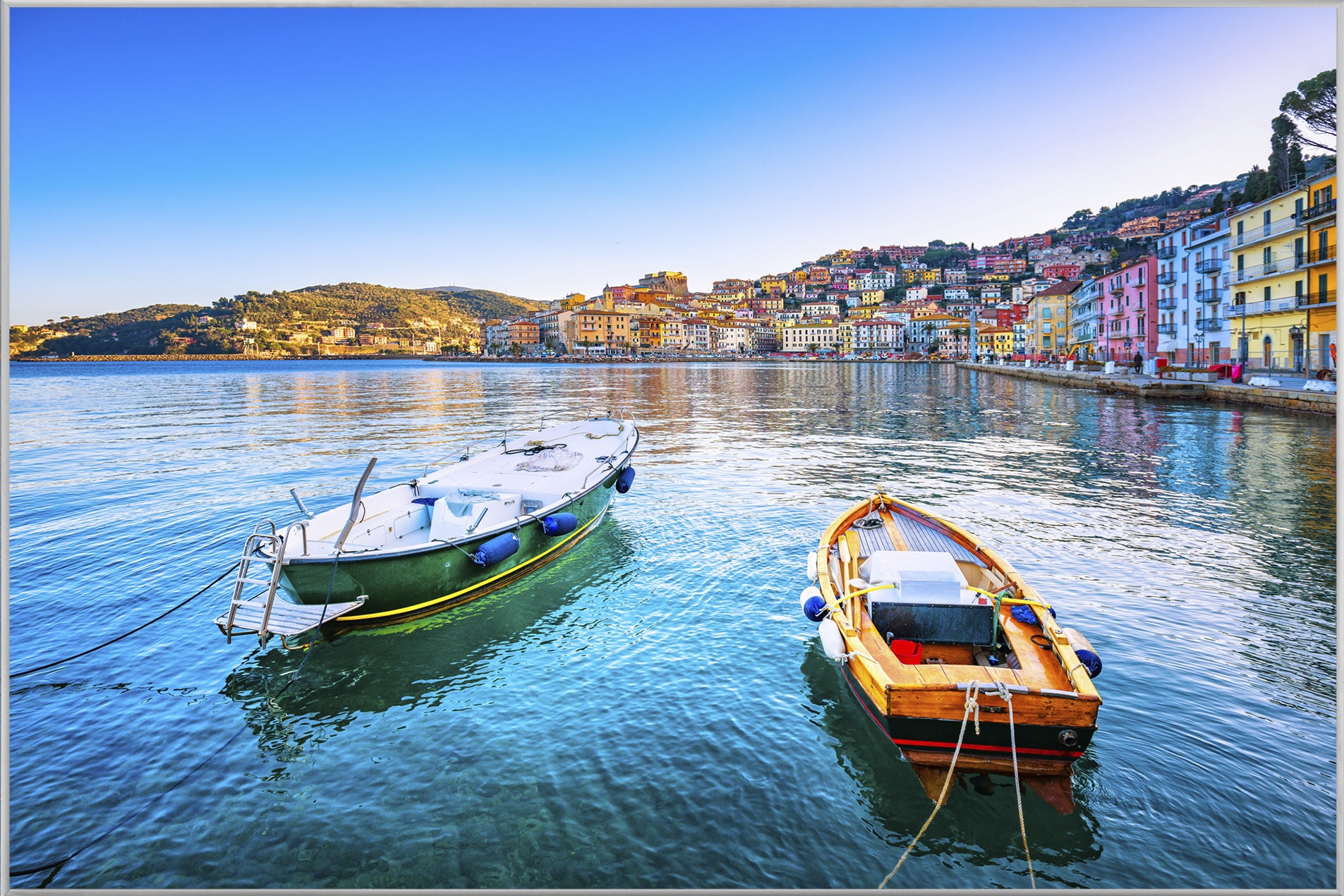 Image et cadre Petits bateaux sur un lac italien