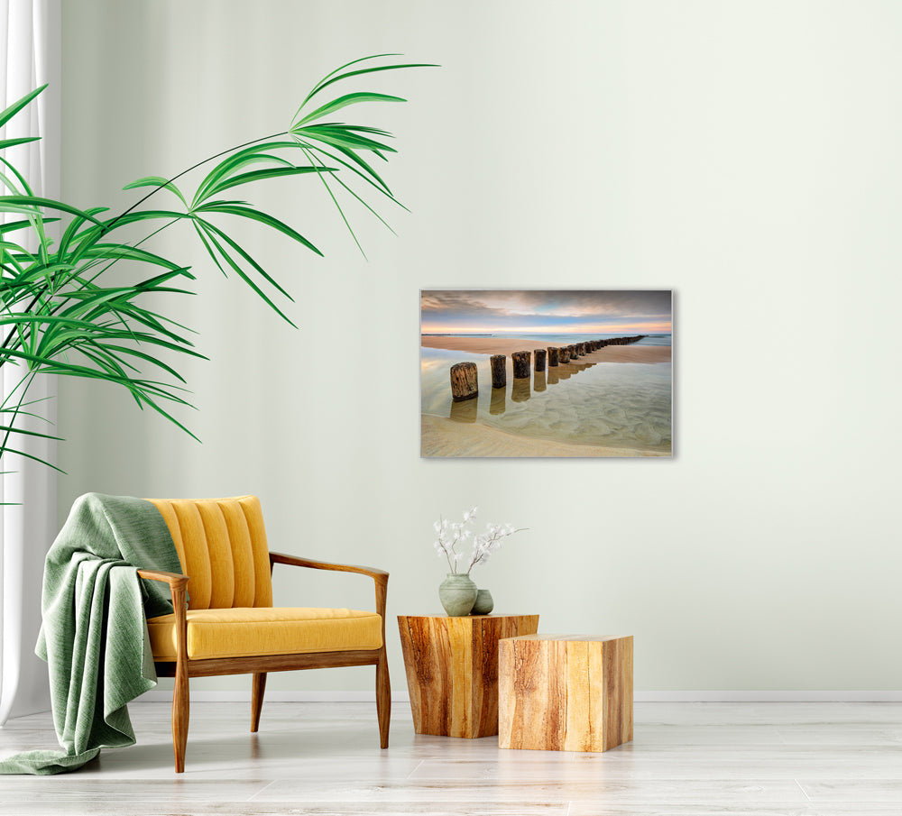 Picture &amp; Frame Breakwater 1