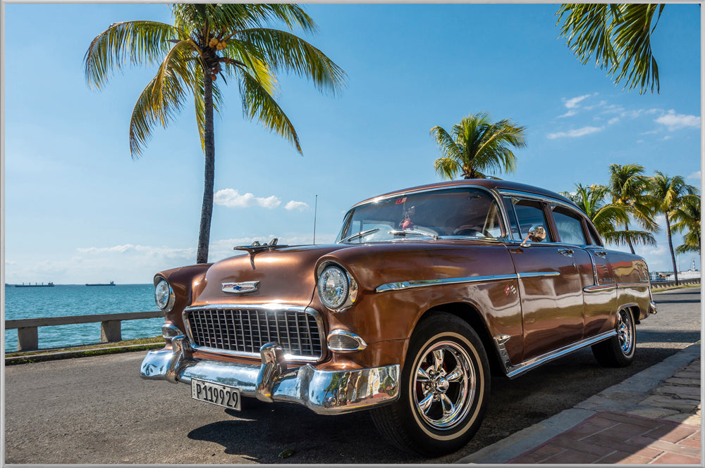 Picture &amp; Frame Vintage Cars in Cuba