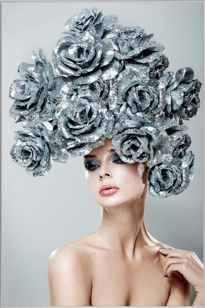 Picture &amp; Frame Beauty with silver rose wig