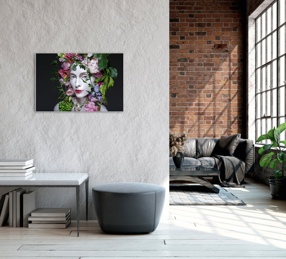 Picture &amp; Frame Beauty with Flower Wig