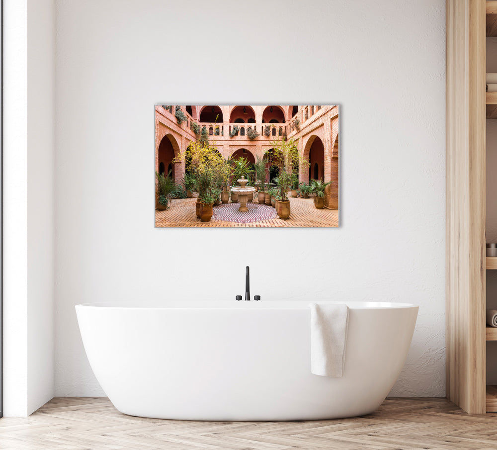 Picture &amp; Frame Courtyard in Havana
