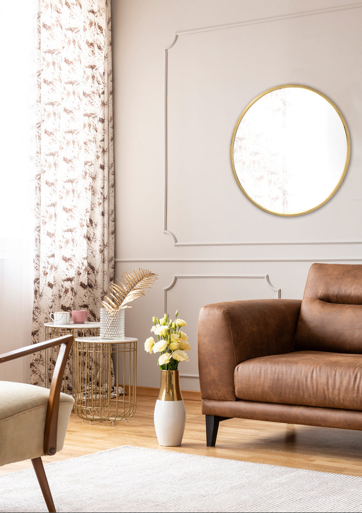 round mirror