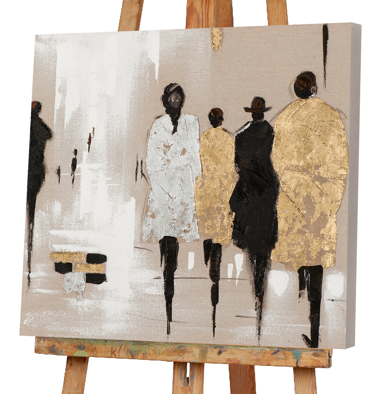 Painting fashion show with gold and silver